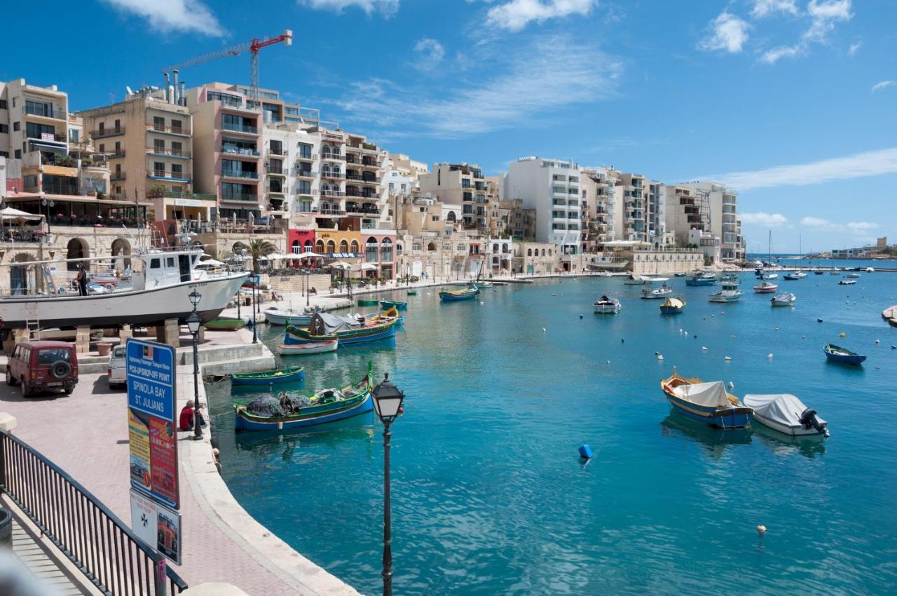 Prime Location Apartment With Side Seaviews Sliema Eksteriør billede